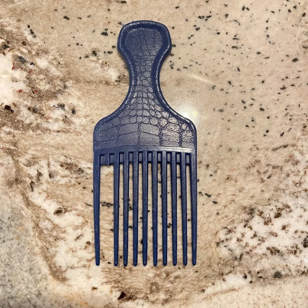N/A vintage goody